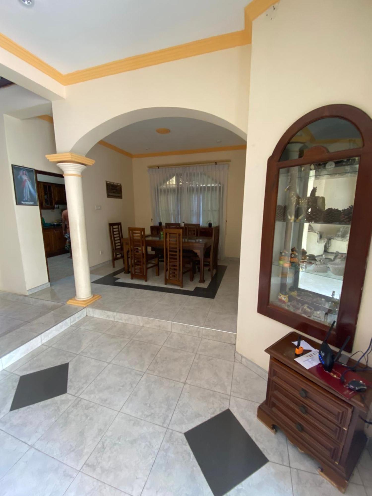 The Serene House Negombo Bagian luar foto